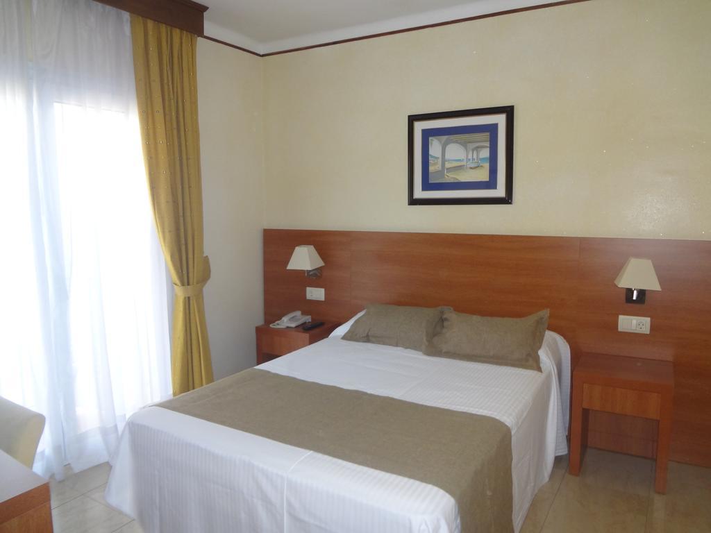 Hostal Gallet Roses Zewnętrze zdjęcie