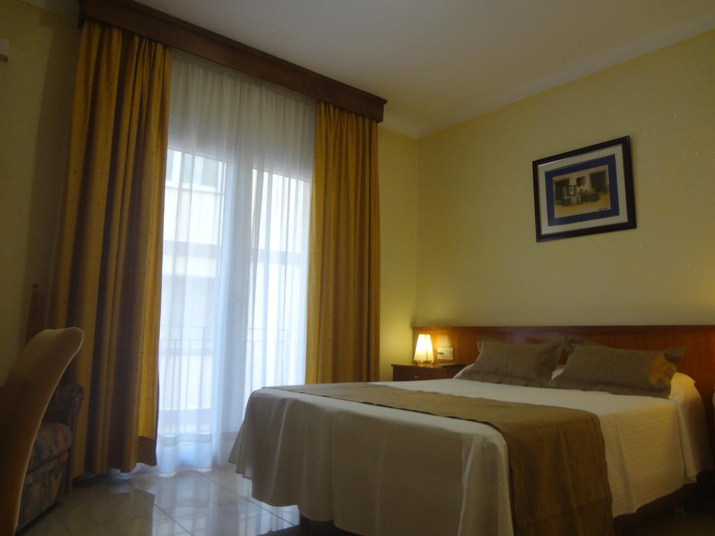 Hostal Gallet Roses Zewnętrze zdjęcie